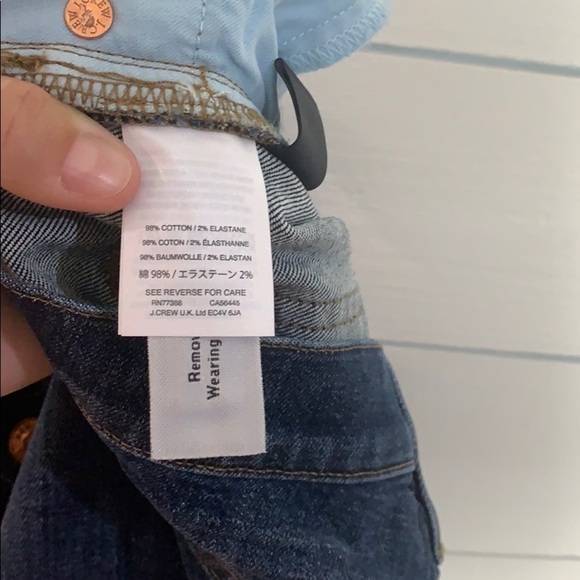 - NWT J.Crew Straightaway Blue Jean Bluff Wash Relaxed Fit Button Fly Crop - Picture 7 of 7